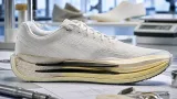 PUMA lanza las FAST‑RB NITRO Elite 2: doble placa de carbono y amortiguación NITROFOAM Elite por 350 €
